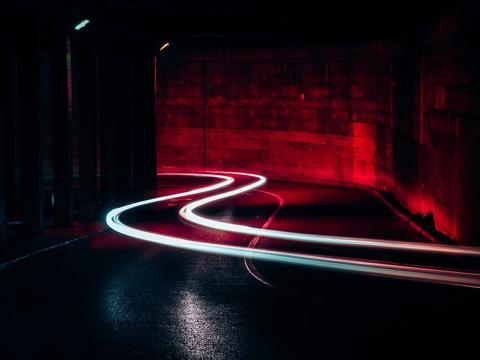Tunnel with lighs
